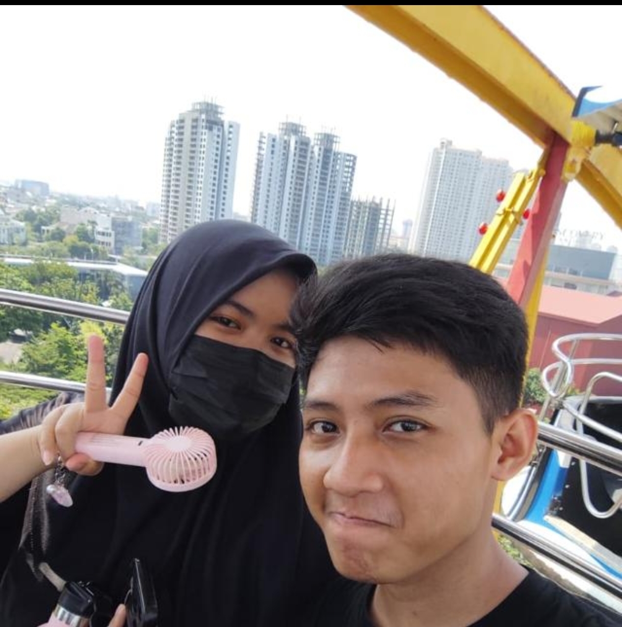 Momen 4